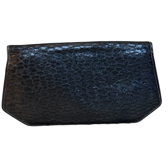 Revillon Vintage Black Alligator Print Handbag with Gold Chain - Picture 2 of 6